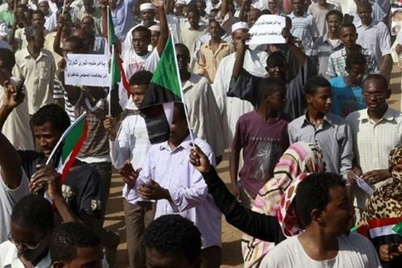مصادر سودانية: الجيش أجبر الرئيس عمر البشير على التنحي