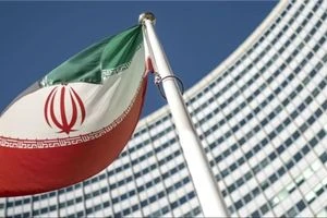 مفتشو وكالة الطاقة الذرية في إيران بعد إعلانها بدء التخصيب بمنشأة فوردو