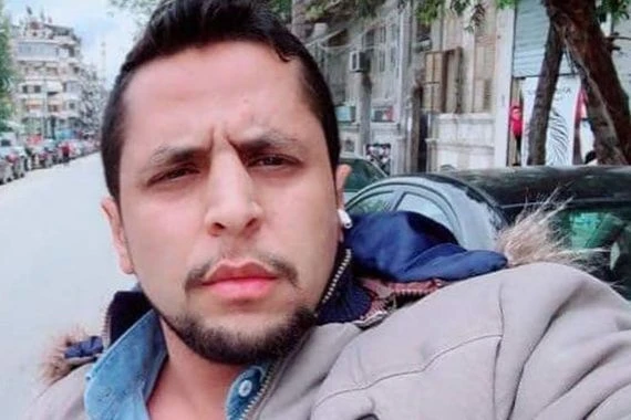 أول فيديو للصحفي صهيب المصري بعد استيقاظه من الغيبوبة
