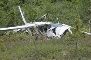 شرطة نيوزيلندا تؤكد تحطم طائرة خفيفة ومقتل طيارها