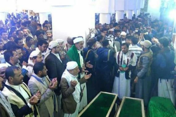 تشييع مهيب للشهيد إبراهيم بدر الدين الحوثي ومرافقه في صعدة