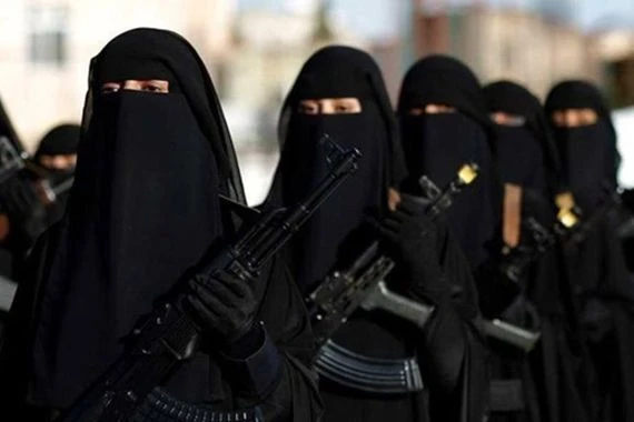 من هي المرأة الاخطر في 'داعش'؟