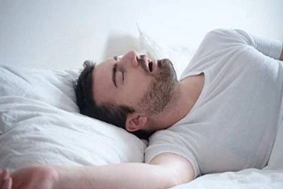 دراسة جديدة: الشخير لا يؤدي إلى ليلة نوم سيئة