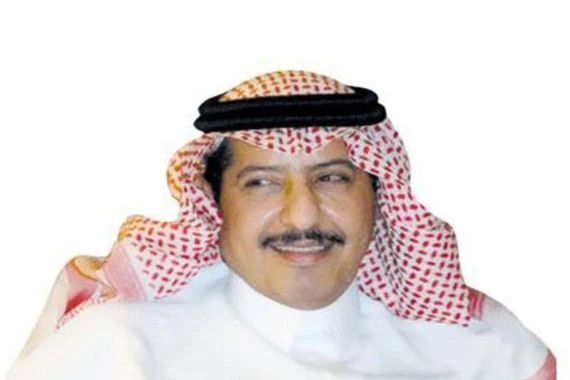 كاتب سعودي يطالب السيسي بقطع الرؤوس!