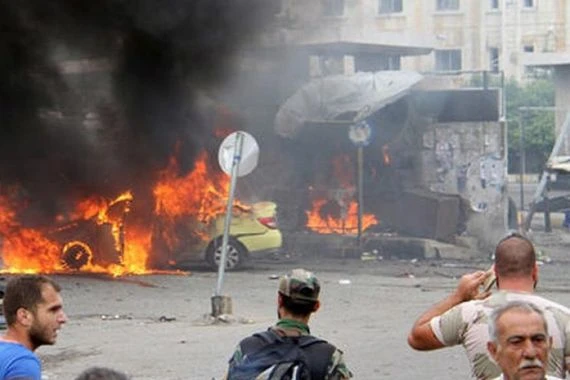شهداء ومصابين بانفجار سيارة مفخخة في ريف حلب