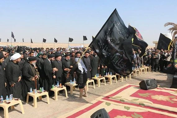 انطلاق مسيرة الأربعين العظيمة صوب كربلاء من آخر منطقة عراقية في الجنوب
