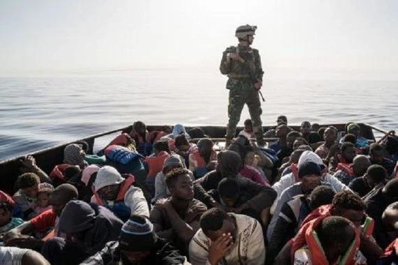 زعيم عصابة تهريب بشر في ليبيا يشارك اجتماعا دوليا بشأن المهاجرين