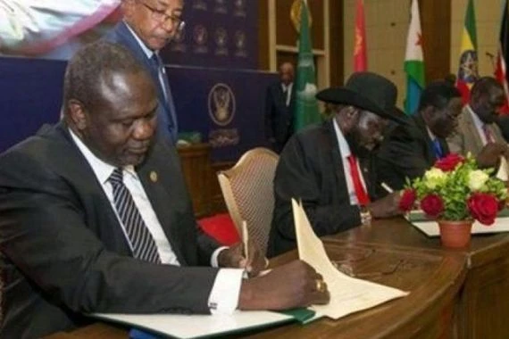 وفد حكومة السودان لمفاوضات السلام يتوجه إلى جوبا