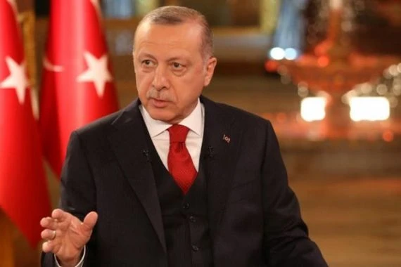 أول تعليق من أردوغان على انتشار الجيش السوري على الحدود التركية