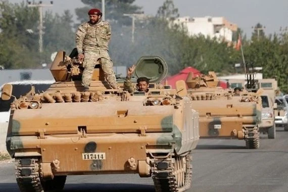 الجيش السوري يصل إلى مطار الطبقة العسكري