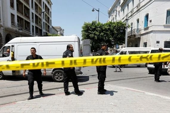 مقتل سائح فرنسي بعملية طعن في تونس