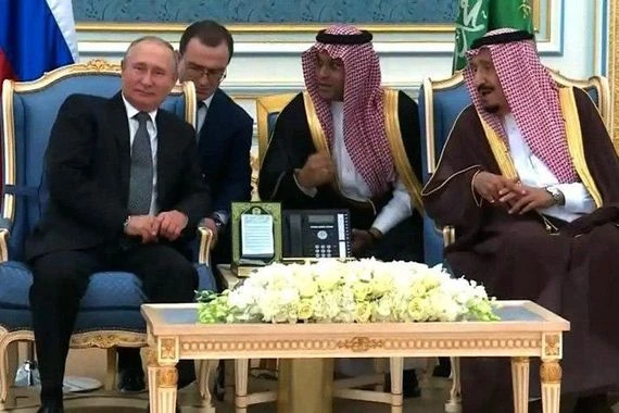 "البقرة الحلوب" السعودية ترضّع بوتين هذه المرة..لماذا؟