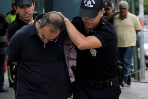 تركيا تعتقل 24 شخصا لمعارضتهم الاعتداء على سوريا