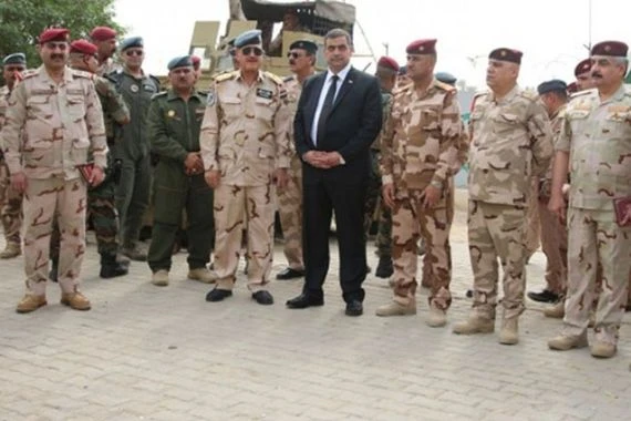 هذا ما قاله وزير الدفاع العراقي بشأن اتصالاته مع دمشق وأنقرة