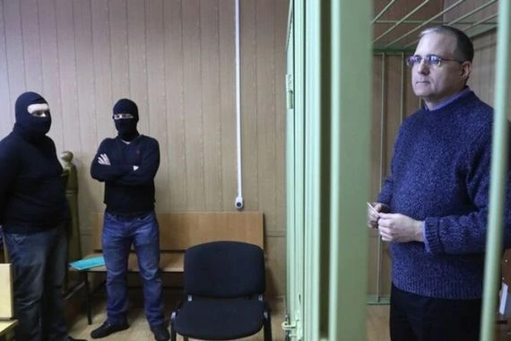 دبلوماسيون بريطانيون يزورون مواطنهم المتهم بالتجسس في روسيا
