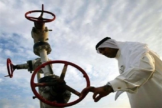 رويترز: السعودية قد تحتاج شهورا للعودة إلى مستوى الإنتاج الطبيعي من النفط