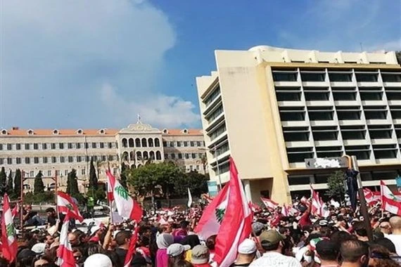 لبنان..التظاهرات متواصلة لليوم السابع