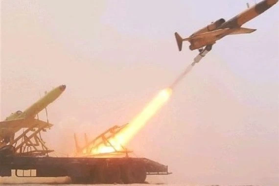 الطائرة المسيرة الانتحارية كرار أحدث آليات الدفاع الجوي النقطوي الإيراني+صور
