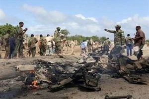 ارتفاع حصيلة ضحايا انفجار الصومال الى 90 قتيلاً