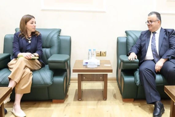 نائب الأمين العام لمجلس الوزراء يستقبل نائب السفير البريطاني لدى بغداد