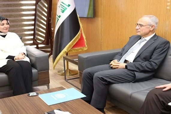 مدير عام تمكين المرأة العراقية في الأمانة العامة لمجلس الوزراء تناقش مع نائب الممثلة الخاصة للأمين العام في العراق برامج تمكين النساء في البلاد