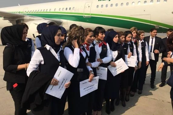 الخطوط الجوية تفتتح التعيينات بصفة مضيفات طيران على متن طائراتها