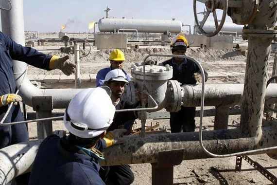 الحكومة العراقية ..صادقت على اتفاقية لإمداد لبنان بكمية تبلغ 500 ألف طن من زيت الغاز