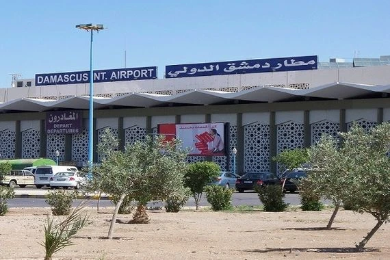 إسرائيل تستهدف مطار دمشق الدولي