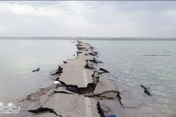 طريق بحيرة حمرين الاستراتيجي يختفي! (فيديو)