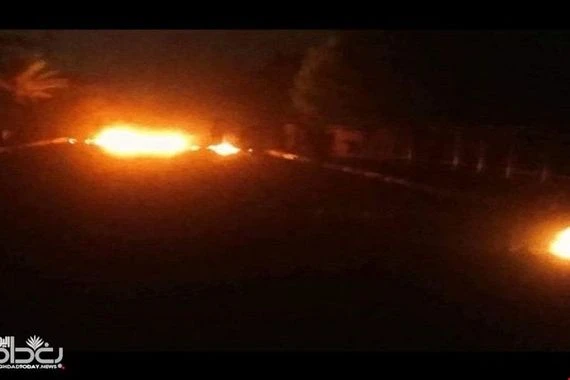 بالصورة.. احتراق صهريج في ميناء خور الزبير
