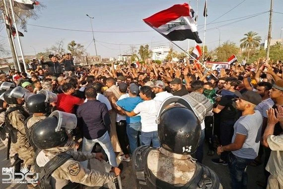 بالأسماء.. المتظاهرون المعتقلون من قبل القوات الأمنية في البصرة
