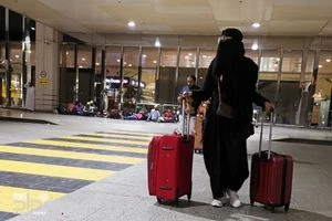 تعرف على شروط سفر المرأة السعودية لدى بلوغها سن الـ21 دون موافقة وليّها