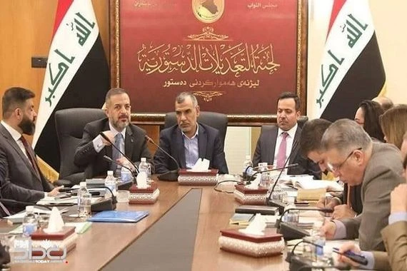 اللجنة الدستورية توضح اليات تحويل النظام في العراق إلى شبه رئاسي