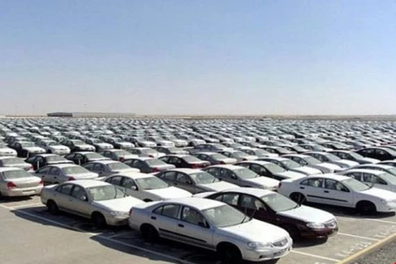 بالوثائق.. مديرية المرور تصدر قرارات جديدة بشأن استيراد السيارات "دون الموديل" والأرقام المميزة