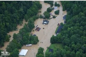 ارتفاع حصيلة ضحايا فيضانات كنتاكي المدمرة في الولايات المتحدة