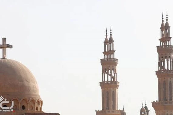 الأمن يكشف سبب الحريق الهائل داخل كنيسة في مصر