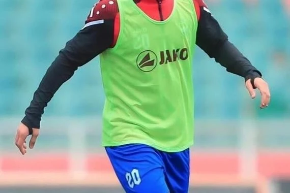 أسامة رشيد يوجه طلبا للمحترفين العراقيين