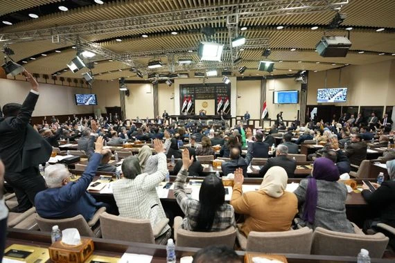 شيخ أنباري: من أقر اللجان وقانون الانتخابات بالدهاليز.. الا تستحق الموازنة تمريرها؟