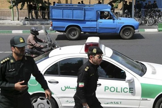 ايران تعلن اعتقال عملاء إسرائيليين وتصدر تذكيرا لاربيل