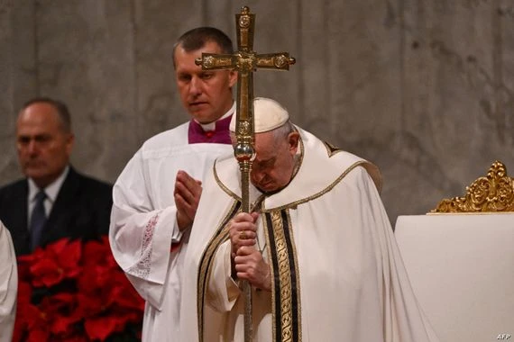 الفاتيكان: البابا بخير بعد اجراء عملية جراحية في المعدة ورسالة استقالته معدة مسبقا