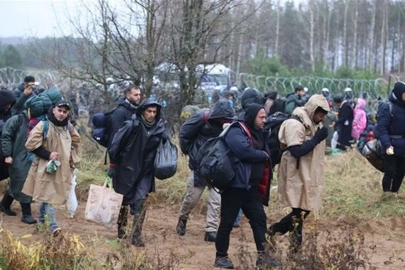 الهجرة: وفد عراقي سيزور ألمانيا لمناقشة وضع العالقين على الحدود البيلاروسية