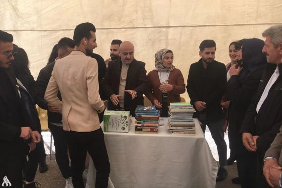 طلبة جامعة السليمانية يطلقون حملة لإعادة الحياة لمكتبة بيره مكرون