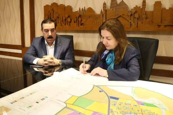 وزيرة الإعمار تصادق على مخطط تحديث التصميم الأساس لمدينة الفلوجة