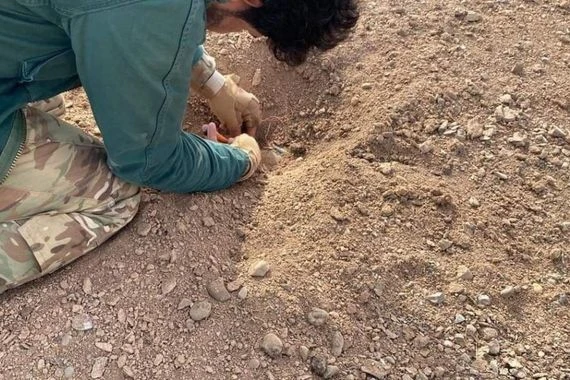 الحشد يفكك عبوة ناسفة ويضبط زورقا لـ”داعش” في حاوي العظيم