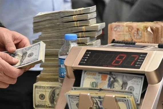 الدولار يسجل استقرارا في البورصة العراقية