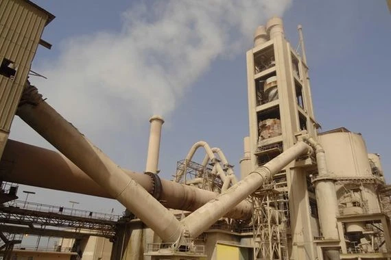 الصناعة تؤكد ارتفاع حجم الإنتاج في معمل سمنت بادوش