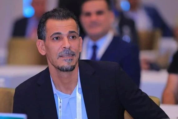 حقيقة تعليق عمل يونس محمود في اتحاد الكرة