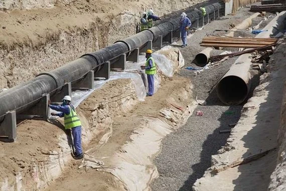 ذي قار توقع 30 عقدا لمشاريع خدمية متنوعه في المحافظة