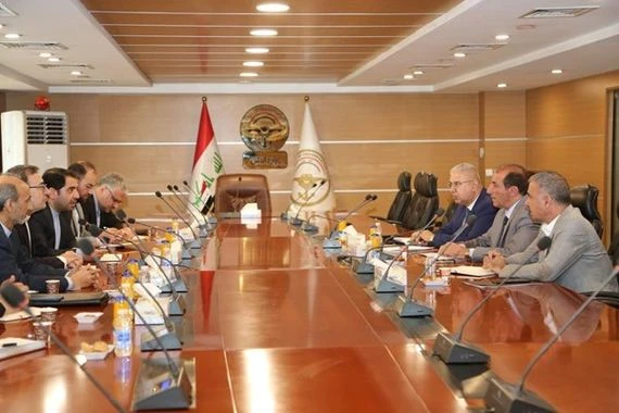 النقل تطبق نظام الدفع الالكتروني pos في مرائب بغداد والمحافظات