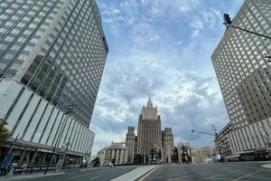 موسكو تؤكد خطورة تصريحات واشنطن حول إعلان الناتو كتلة نووية